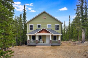 Exterior - Summit Lodge (Fairplay)