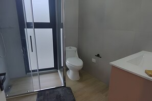 Apartment | Bathroom