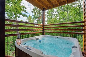 Baignoire à remous extérieure