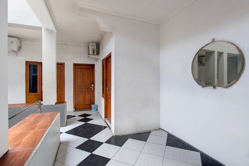 Hotel O Near Tugu Yogyakarta 1 formerly Crown Residence