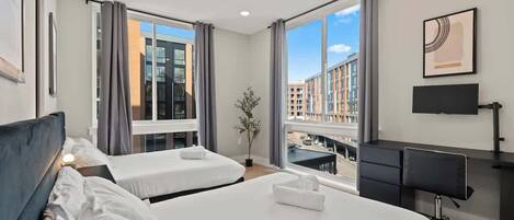 2 bedrooms, WiFi, bed sheets