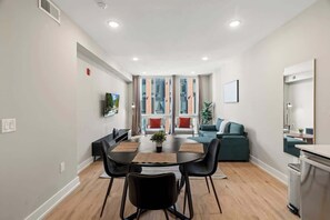 Interior - Chic 1BR Luxury Apartment in Philly for 4 Guests (Philadelphia)