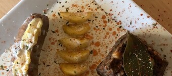 LE CLOS D'ETRETAT / MONET room