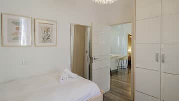 3 bedrooms, WiFi, bed sheets