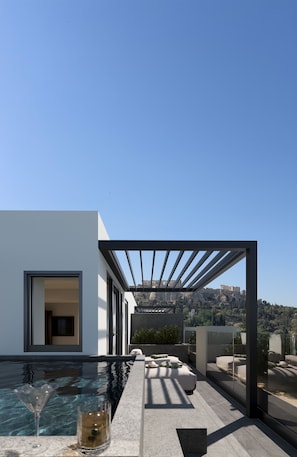 Acropolis Suite with Private Plunge Pool | Terrace/patio