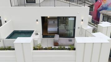 Suite Deluxe, vista a la ciudad | Terraza o patio