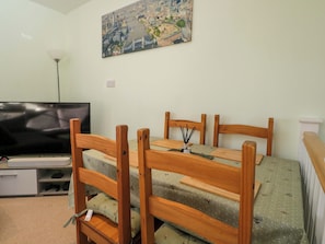 Cottage | Dining - Swallows Nest (Cheltenham)