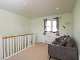 Cottage | Living area