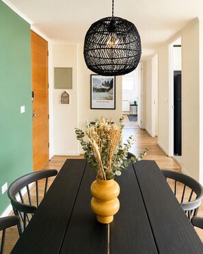 Dining - Modern Apartment near Shopping and Subway (La Reina)