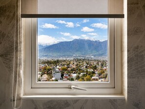 Interior - Modern Apartment near Shopping and Subway (La Reina)