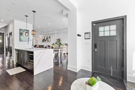 Interior. The Heights - Luxury Stay w/ Garage - Near Metro