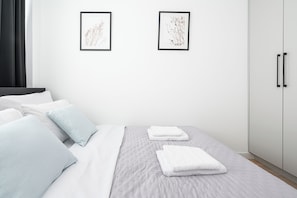 Tabla de planchar con plancha y wifi gratis