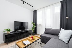 Televisión de pantalla plana 50 cm con canales de televisión por cable