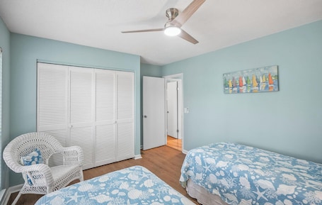 3 habitaciones, decoración personalizada y muebles diferentes