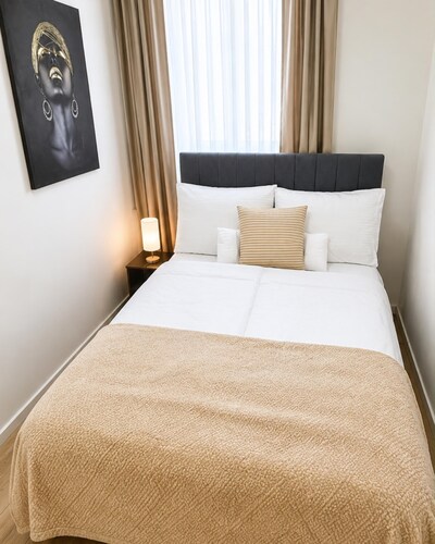 Cozy Room w/ Garden | 20 Min to Belvedere Palace