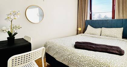 Cozy Room w/ Garden | 20 Min to Belvedere Palace
