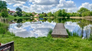 Property grounds - Cottage 'Haus Am See' with Private Terrace, Private Garden and Wi-Fi (Witzin)