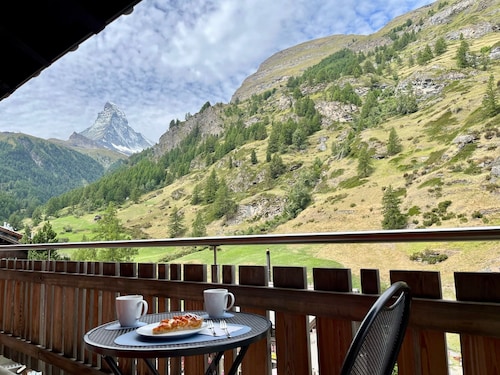 Alpin Bijou bei der Bergbahn