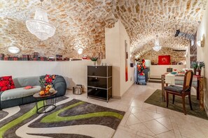 TV, DVD player, stereo