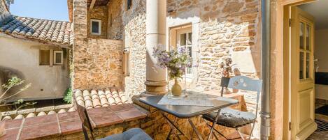 Restauration extérieure