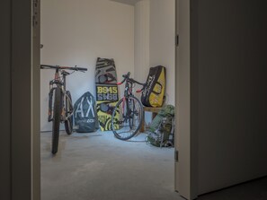 Entreposage de lâĂ©quipement