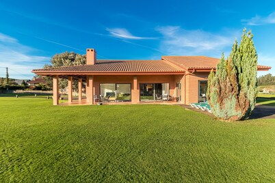 Villa Monasterio just 15 minutes from Santander