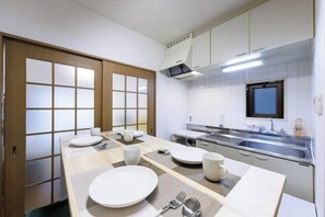 Room - Shippotown Hotel Nishiohashi Station (Osaka)