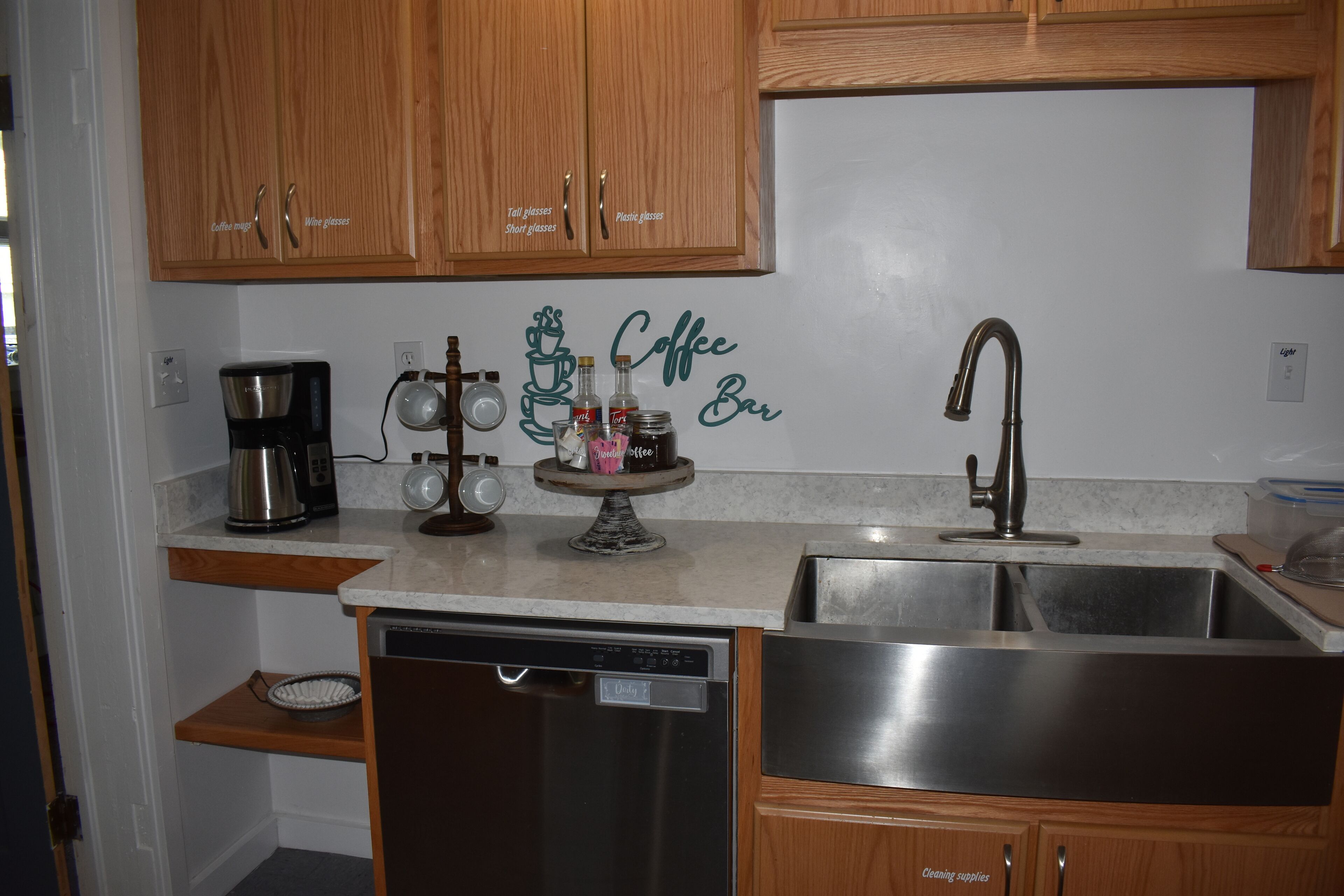 Microwave, oven, stovetop, dishwasher