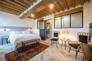 2 slaapkamers, een strijkplank/strijkijzer