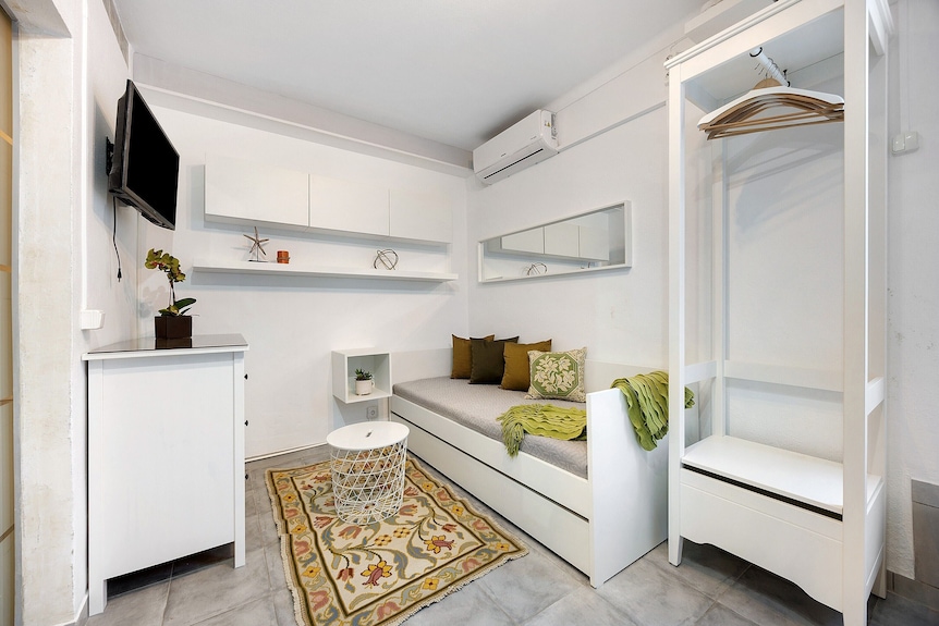Studio « éConomique Pour Deux à Lagos » Avec Piscine Commune, Wi-fi Et Climatisation - Lagos