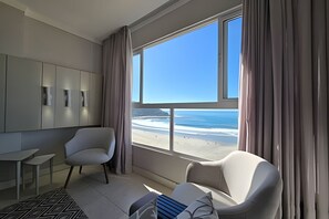 Interior - Estadia Tri - Frente para o Mar (Balneário Camboriú)