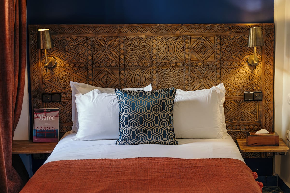 Room | In-room safe, blackout drapes, cribs (free), WiFi (free)