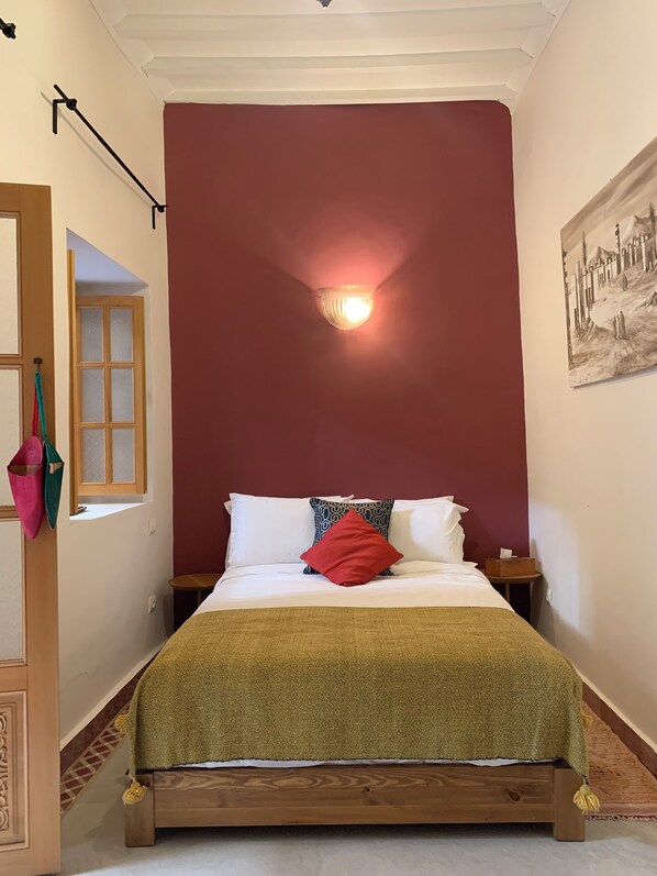 Quarto | Cofres nos quartos, escrivaninha, cortinas blackout, Wi-Fi de cortesia