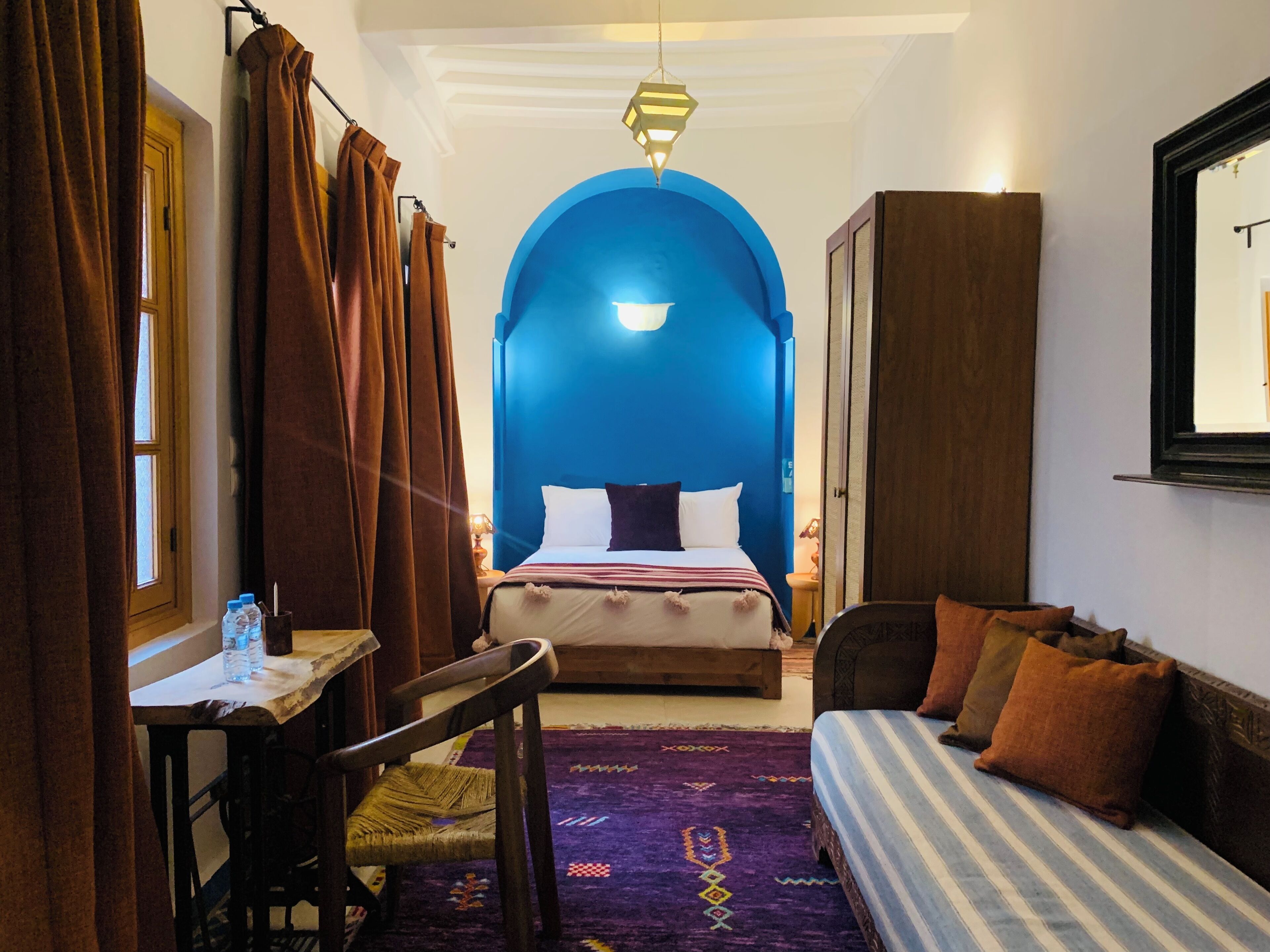 Chambre triple | Coffre-fort, rideaux d’obscurcissement, lit de bébé (gratuit)