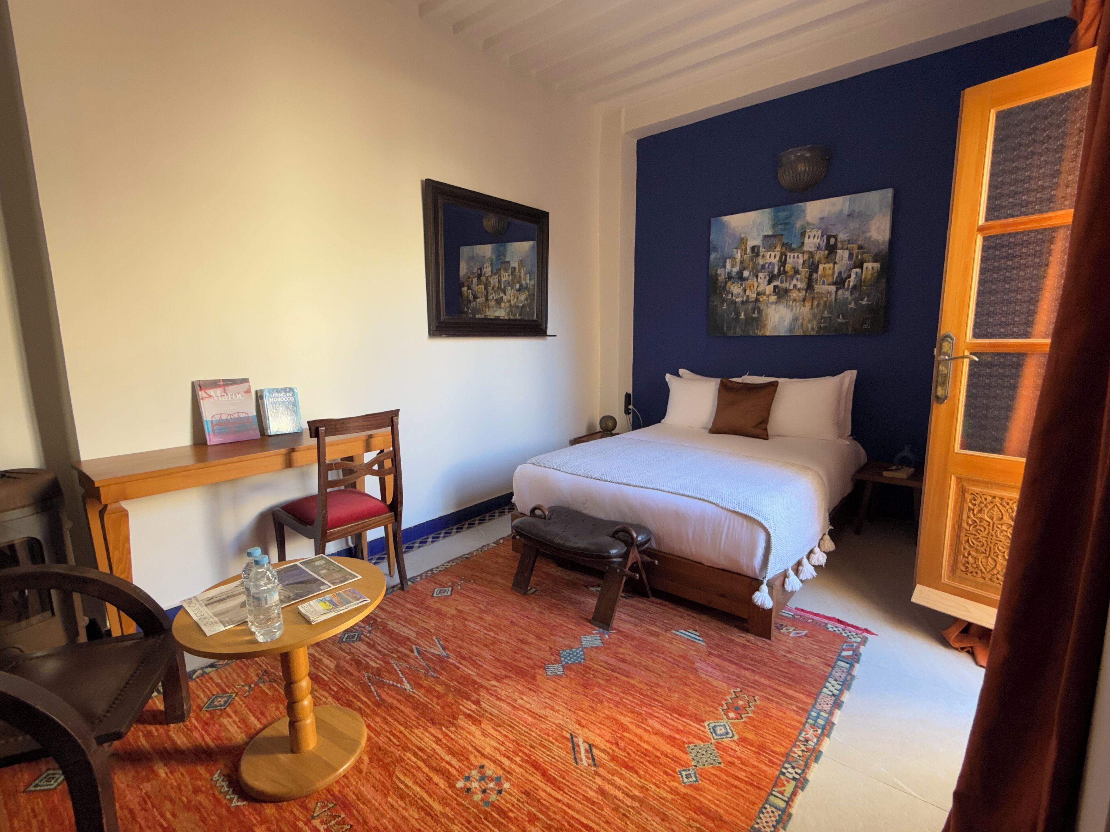 Oda | Odada kasa, güneşlik/perde, ücretsiz kablosuz İnternet, çarşaf takımı 