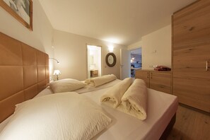 1 chambre, fer et planche Ă repasser, Wi-Fi, literie fournie