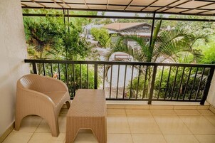 Habitación básica, 1 habitación, balcón, vistas al jardín | Balcón