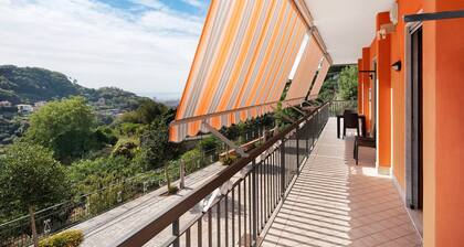 Apartment 'Il Limoneto Di Giovi' with Sea View, Wi-Fi and Air Conditioning