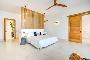 9 bedrooms, iron/ironing board, WiFi, bed sheets