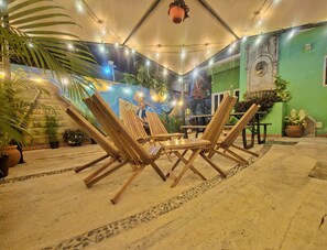 Outdoor dining - Villa Leo Room with bunk bed ideal for families, in the heart of Cancun (Cancun)