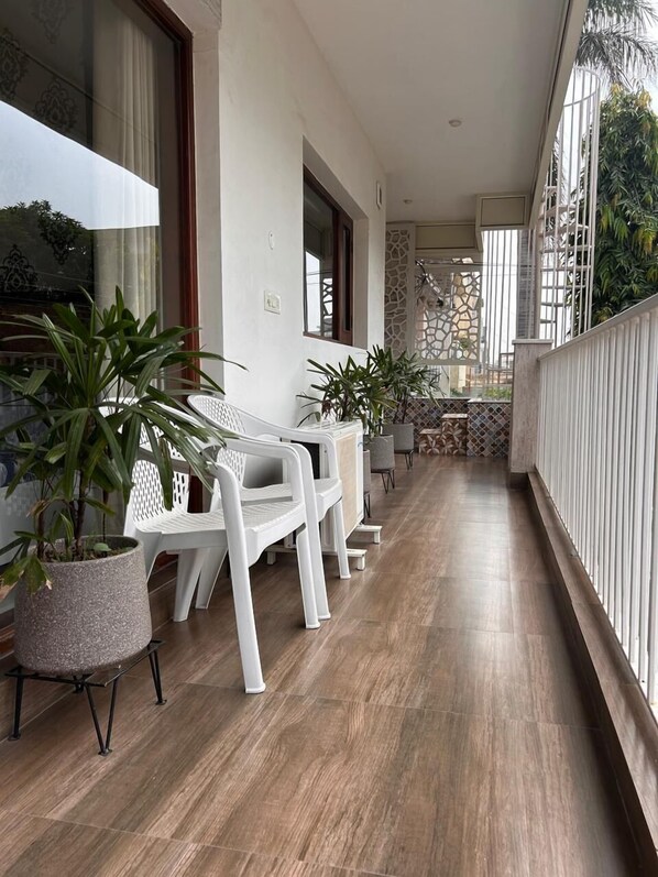 Apartament de luxe, vistes al turó | Terrassa o pati