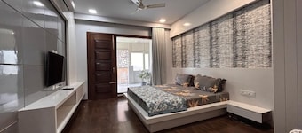 HomiStay - 3BHK