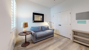 TV, fireplace, offices