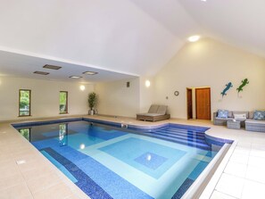 Pool - Heathcliffe House (Cardiff)