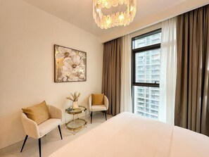 1 bedroom, in-room safe, desk, iron/ironing board