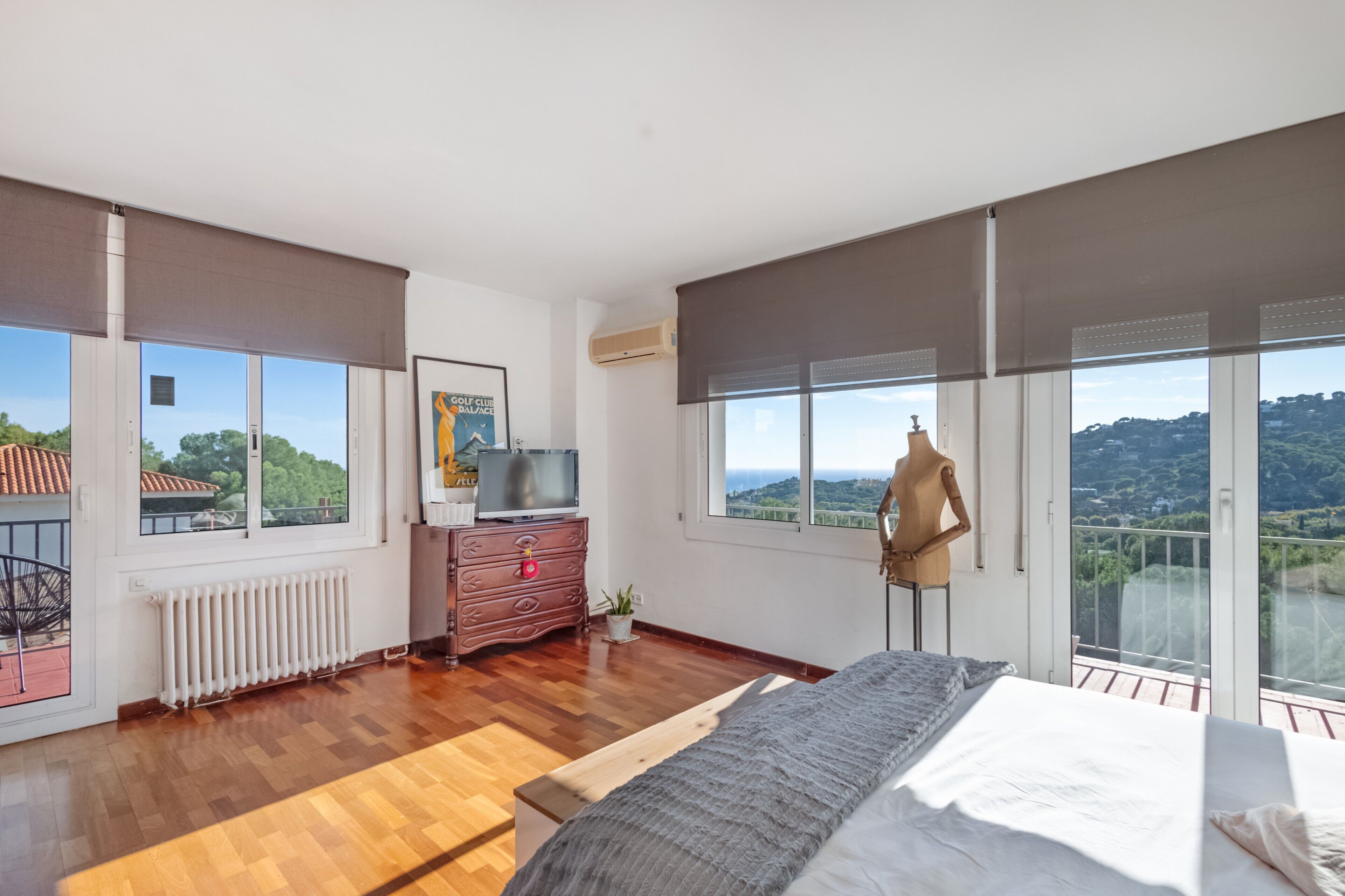 5 Schlafzimmer, Bügeleisen/Bügelbrett, WLAN, Bettwäsche