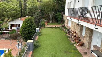 Jardines del alojamiento