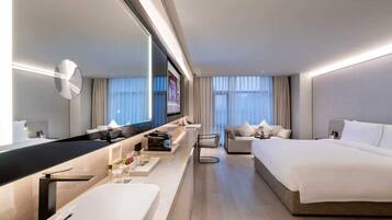 Deluxe Room, 1 Katil Raja (King)