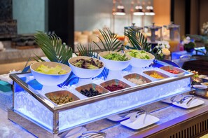 Desayuno buffet (CNY 98 por persona) 