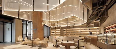 Bar-salon dans le hall